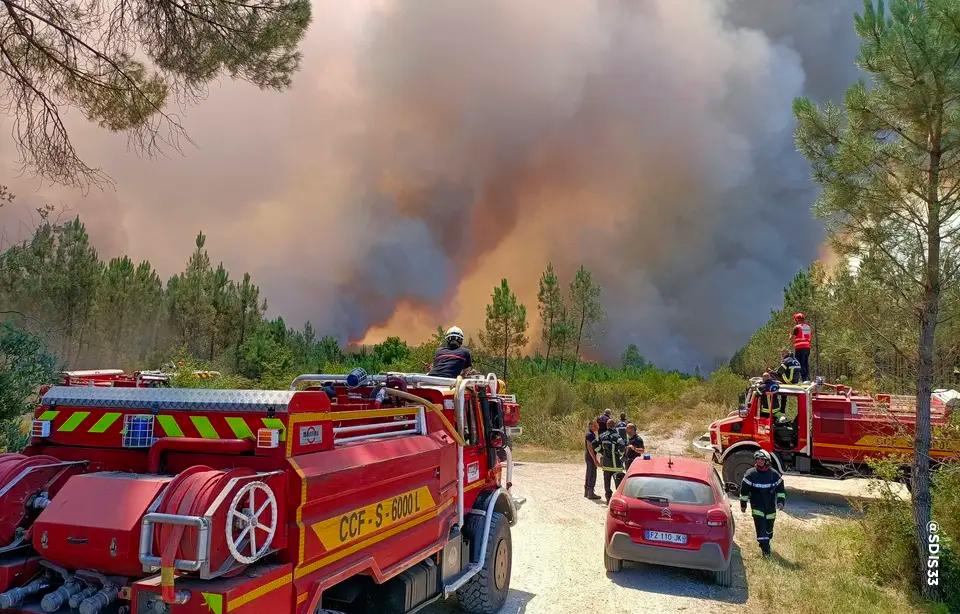 Gironde Fires France – 240 Homes Destroyed, 75 Firefighters Injured as Massive Wildfires Force Evacuations